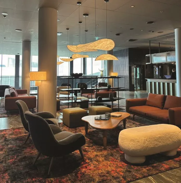 Business Lounge